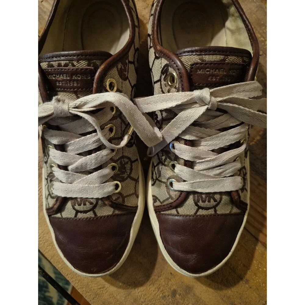 Michael Kors MK Women's City Logo Print Lace Up Brown Sneakers Shoes Size 7.5
